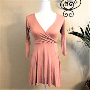 Forever 21 Casual Pink Dress Size Small